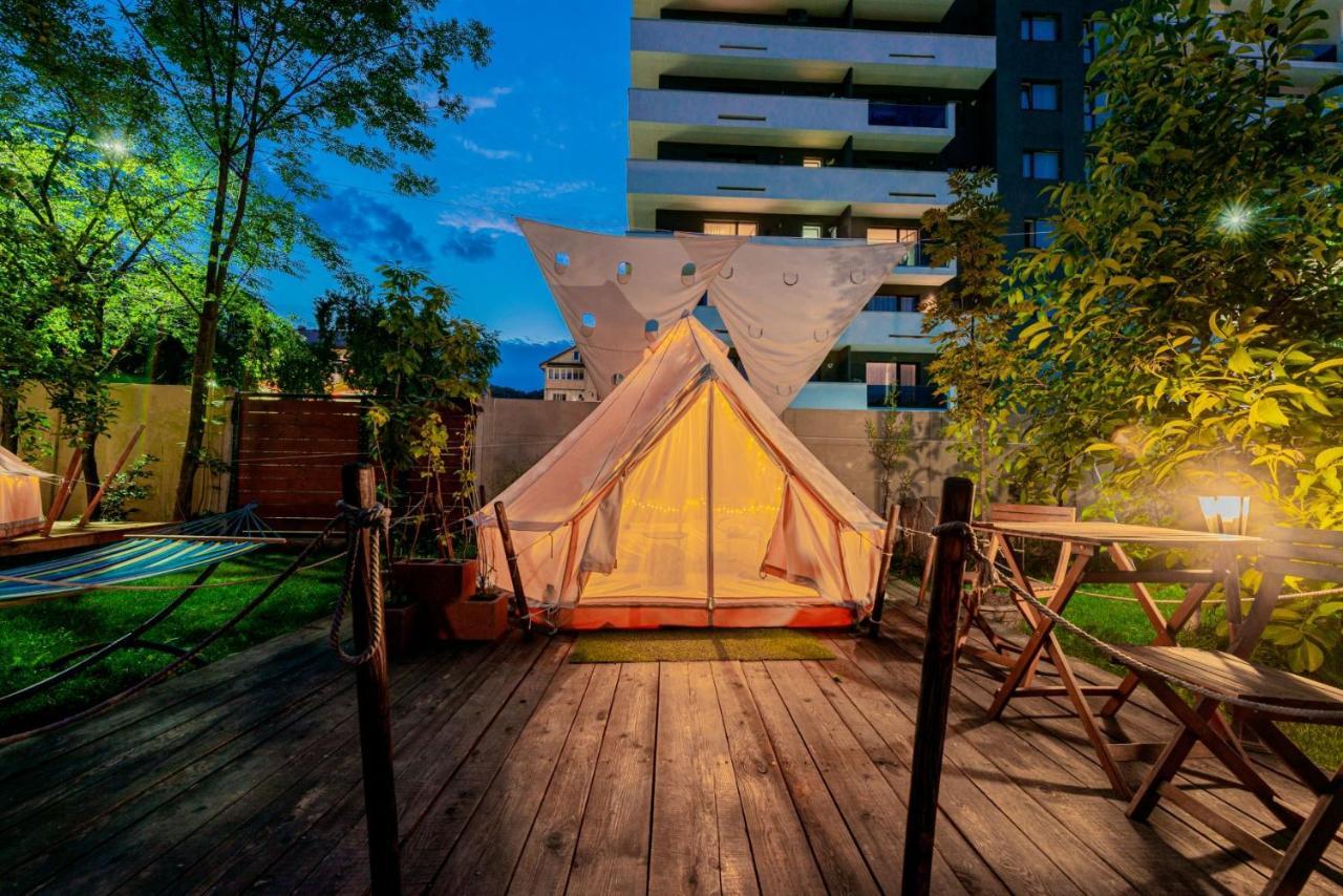 Dragonfly Gardens Urban Glamping Brasov Hotel Exterior photo