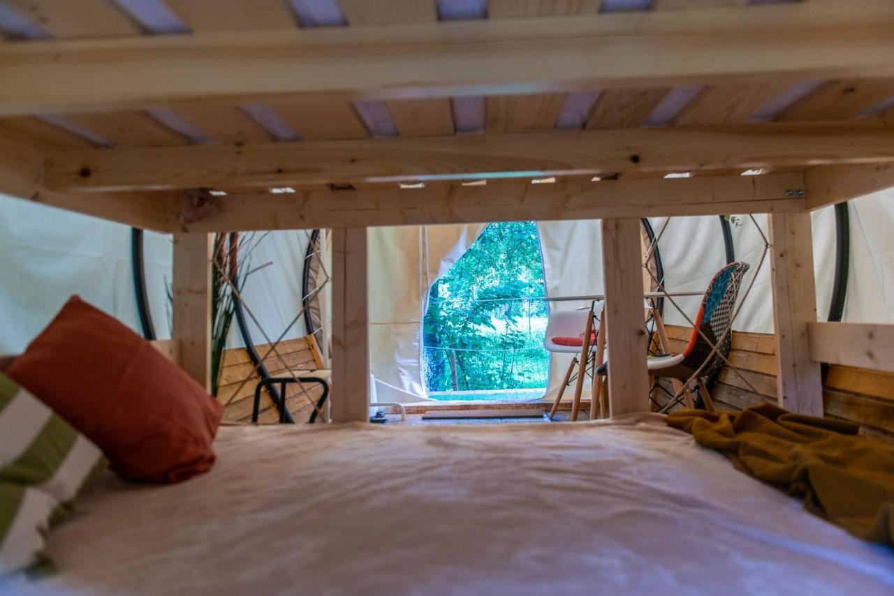 Dragonfly Gardens Urban Glamping Brasov Hotel Exterior photo